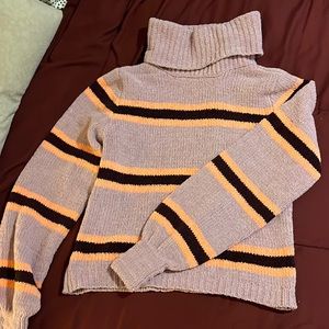 Cute soft sweater NWT lavender, pink & brown
